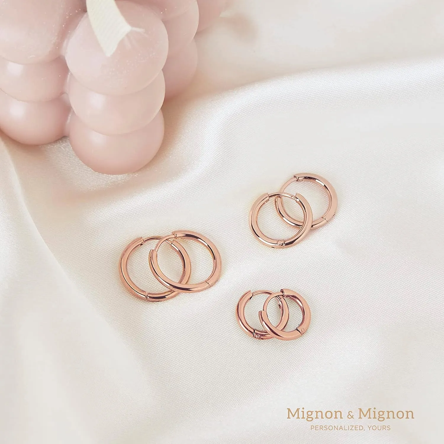 Gold Tiny Huggie Hoops Earrings Sets for Men Women Thick Bold Earrings Gold Conch Hoops Earrings Hypo-allergenic Ear Accessories for Her -HE