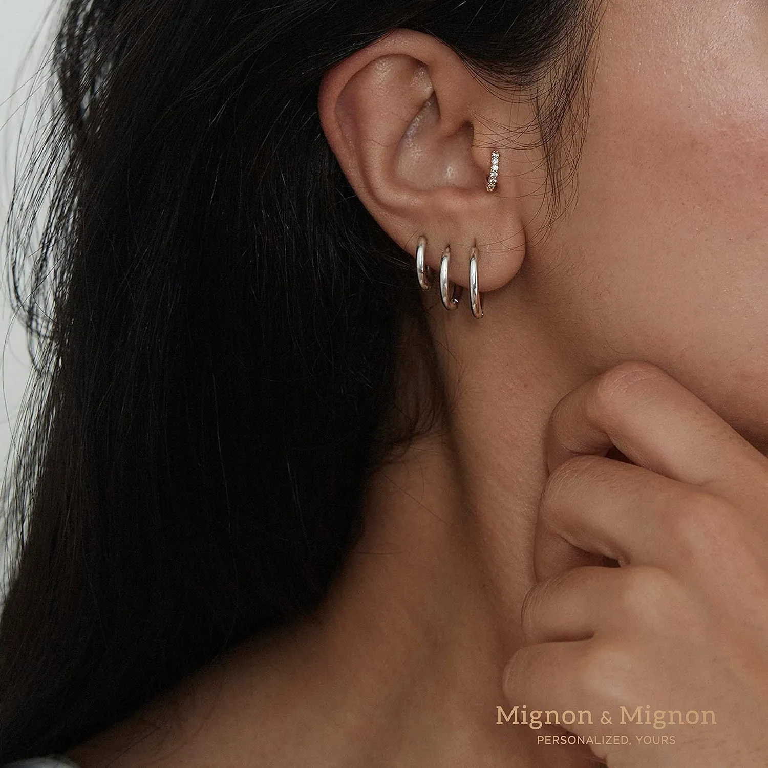 Gold Tiny Huggie Hoops Earrings Sets for Men Women Thick Bold Earrings Gold Conch Hoops Earrings Hypo-allergenic Ear Accessories for Her -HE
