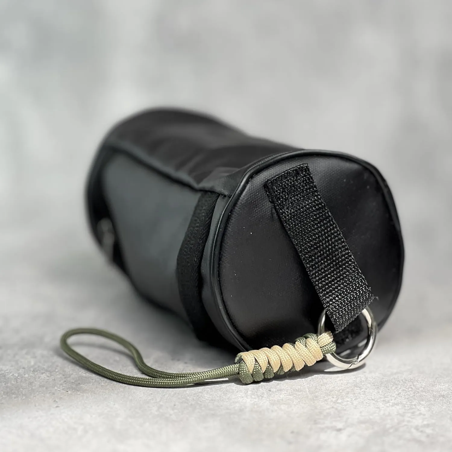 Key and Gear Charm - Paracord Keychain with Metal Spring O-Ring, Multi-Purpose