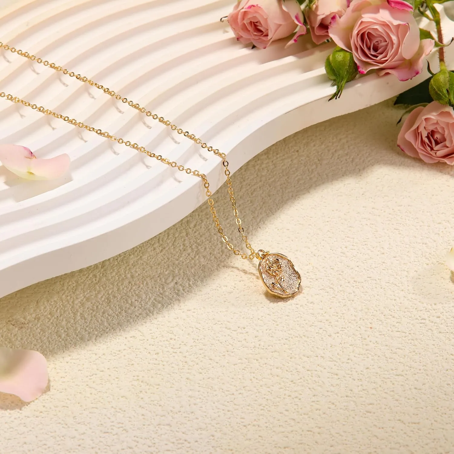 RZKING Gold Necklace for Women, Dainty Butterfly Heart Bow Rose Necklace, Gifts for Best Friend Sister Mom Girlfriend, Graduation Chritmas Birthday Anniversary Thank You Gifts