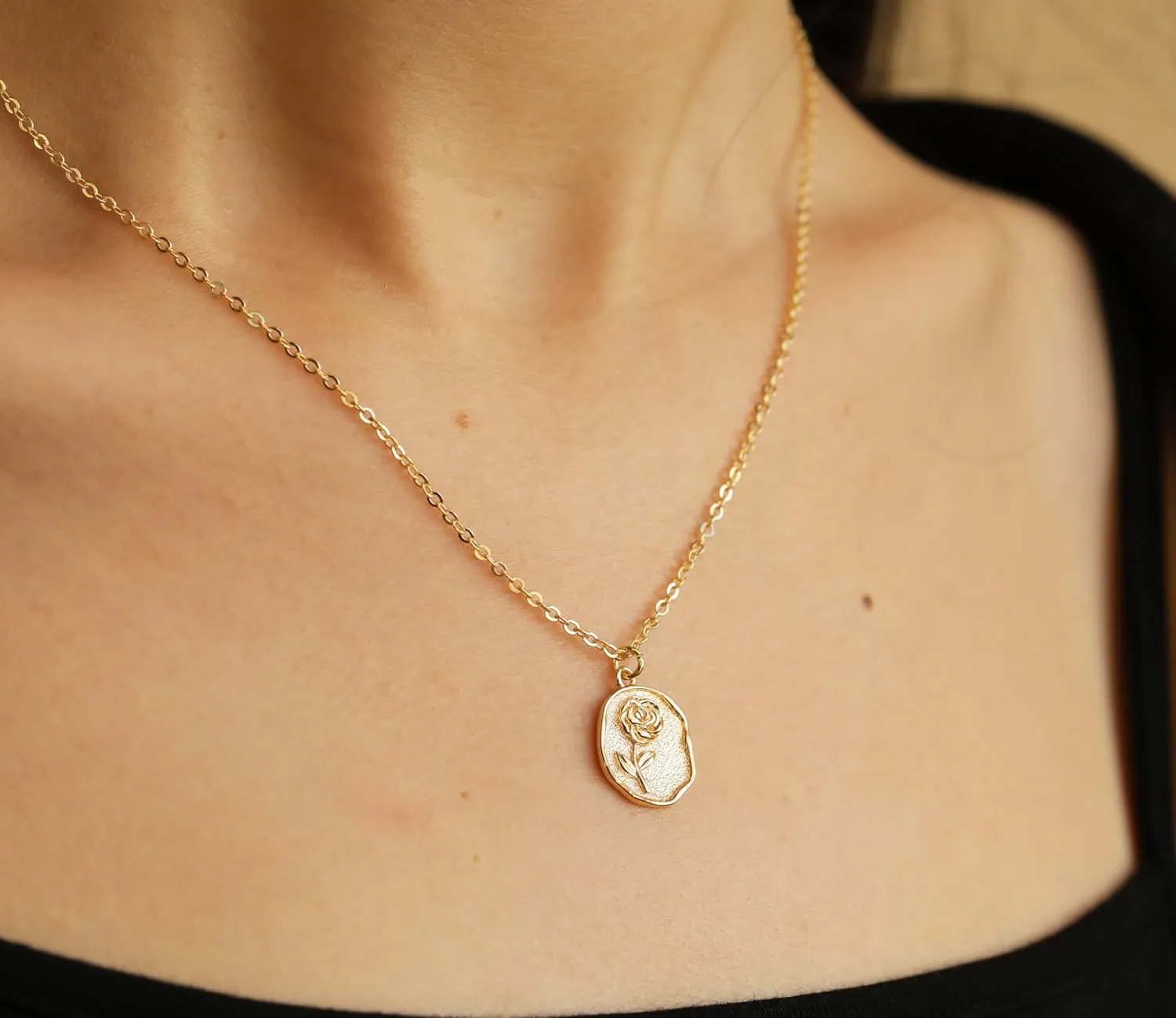RZKING Gold Necklace for Women, Dainty Butterfly Heart Bow Rose Necklace, Gifts for Best Friend Sister Mom Girlfriend, Graduation Chritmas Birthday Anniversary Thank You Gifts
