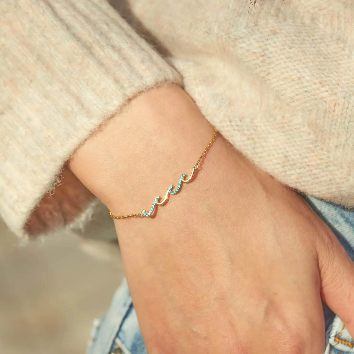 STORYJEWELLERY Gifts for Sister, Birthday Presents for Mom Sister and Friend, Wave Bracelet, Mom Bracelet, Mothers Day Gifts, Present for Granddaughter
